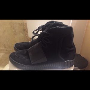 Yeezy 750 triple blacks